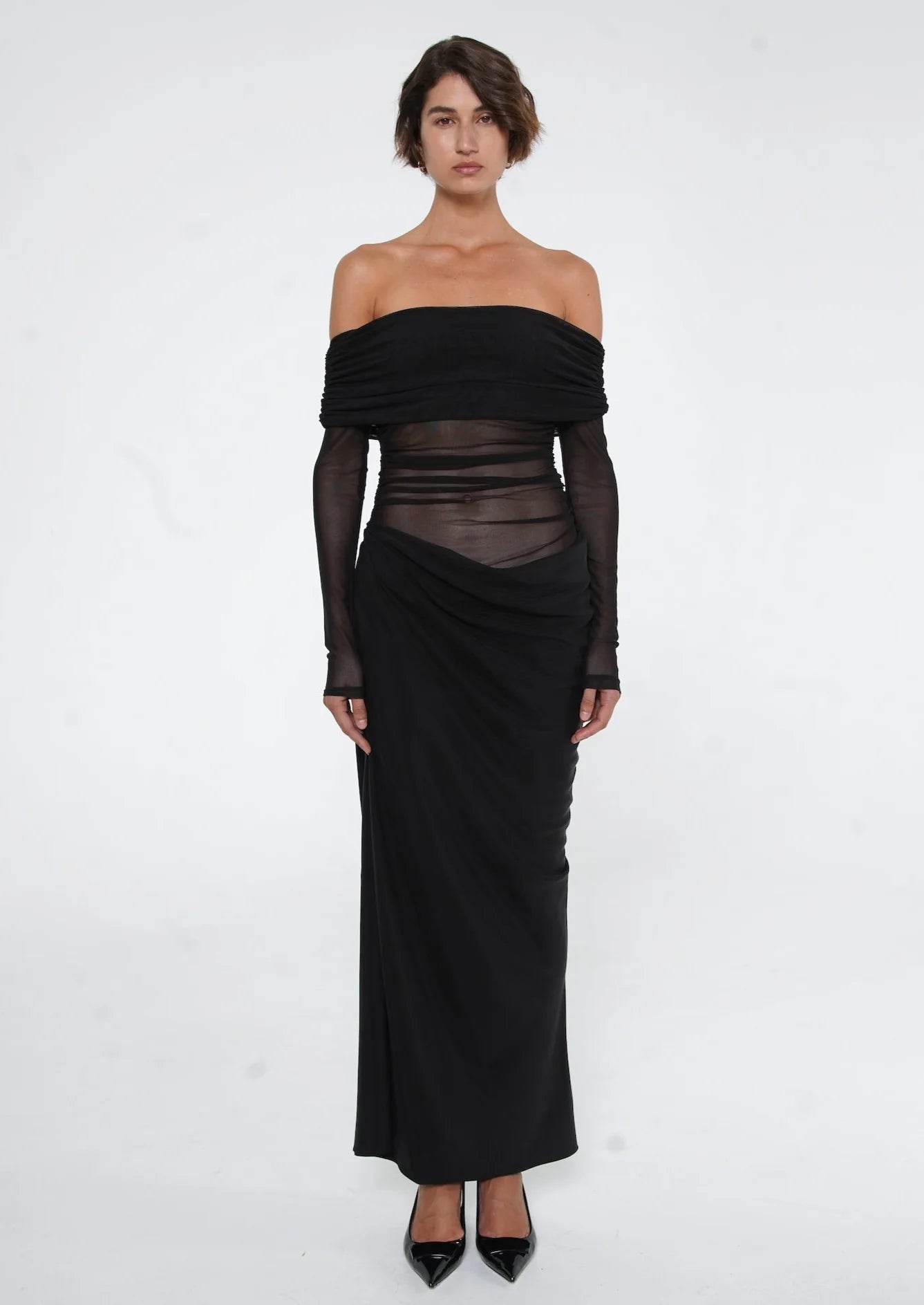 Yasmin Off-Shoulder Maxi Dress (Black)