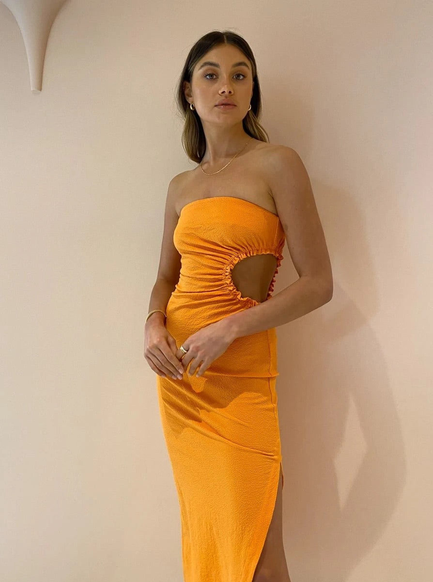 Selena Strapless Midi (Nectarine)